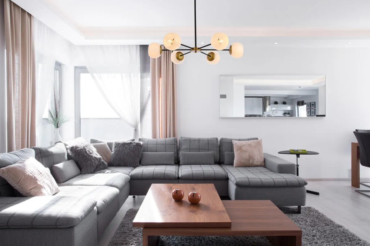Briggs 6 Light Pendant