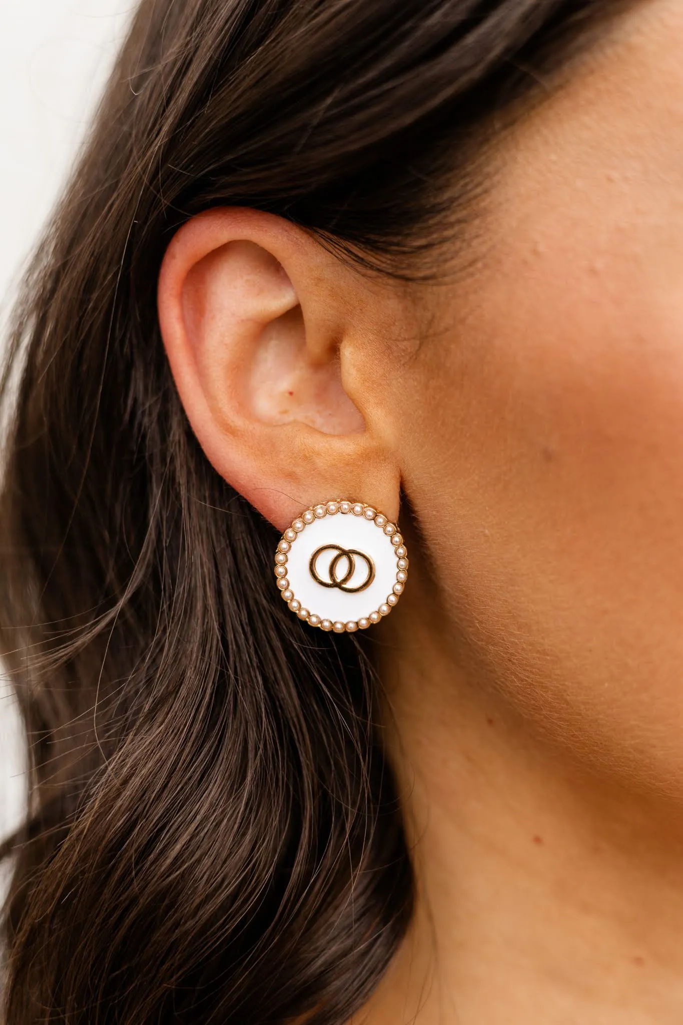 Eternally Chic Pearl Enamel Stud Earrings - White
