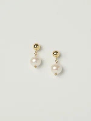 La Pearla Studs
