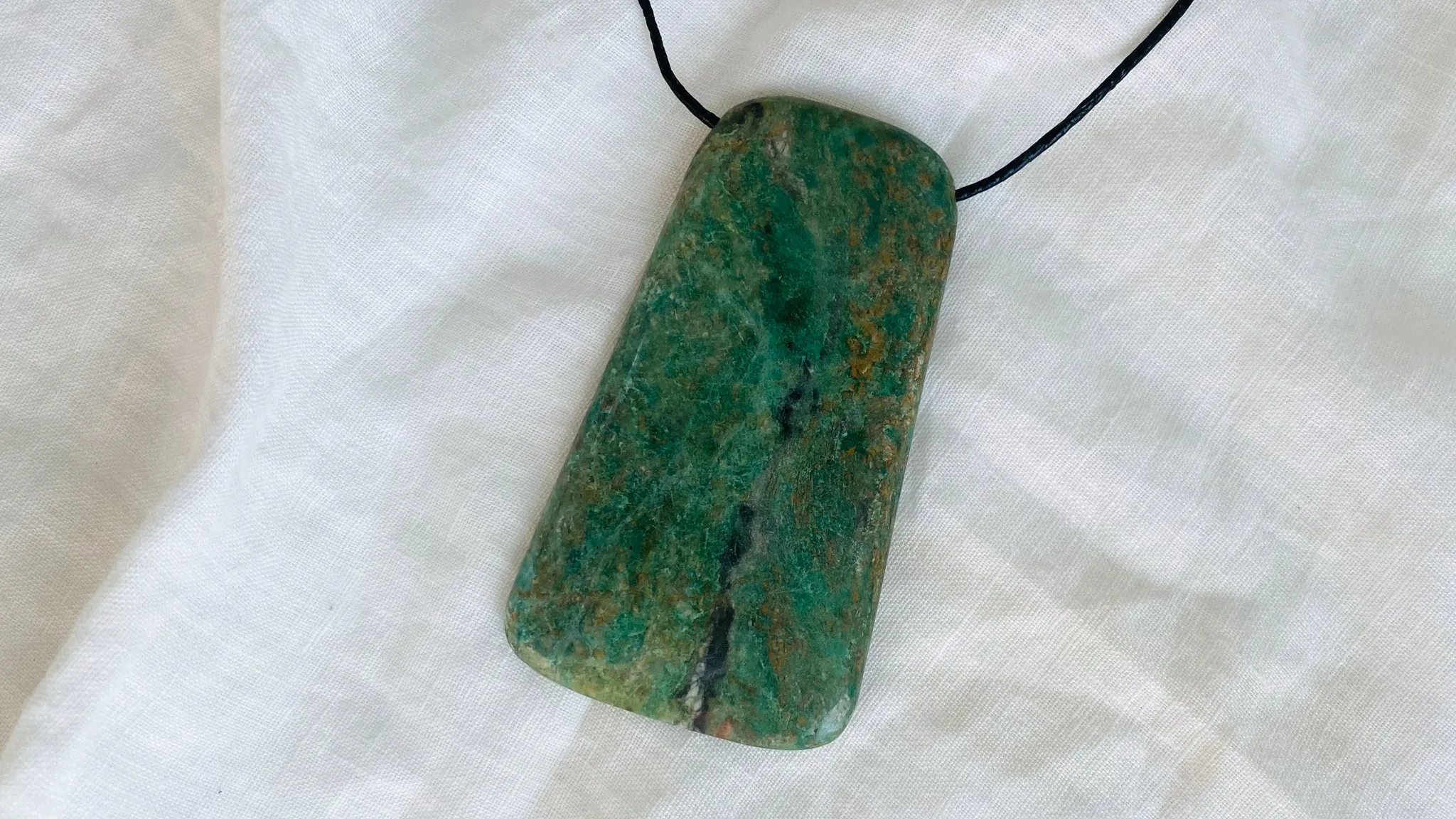 Mayan Green Jade Pendant. Hand-Carved Adze. Guatemala. 0734