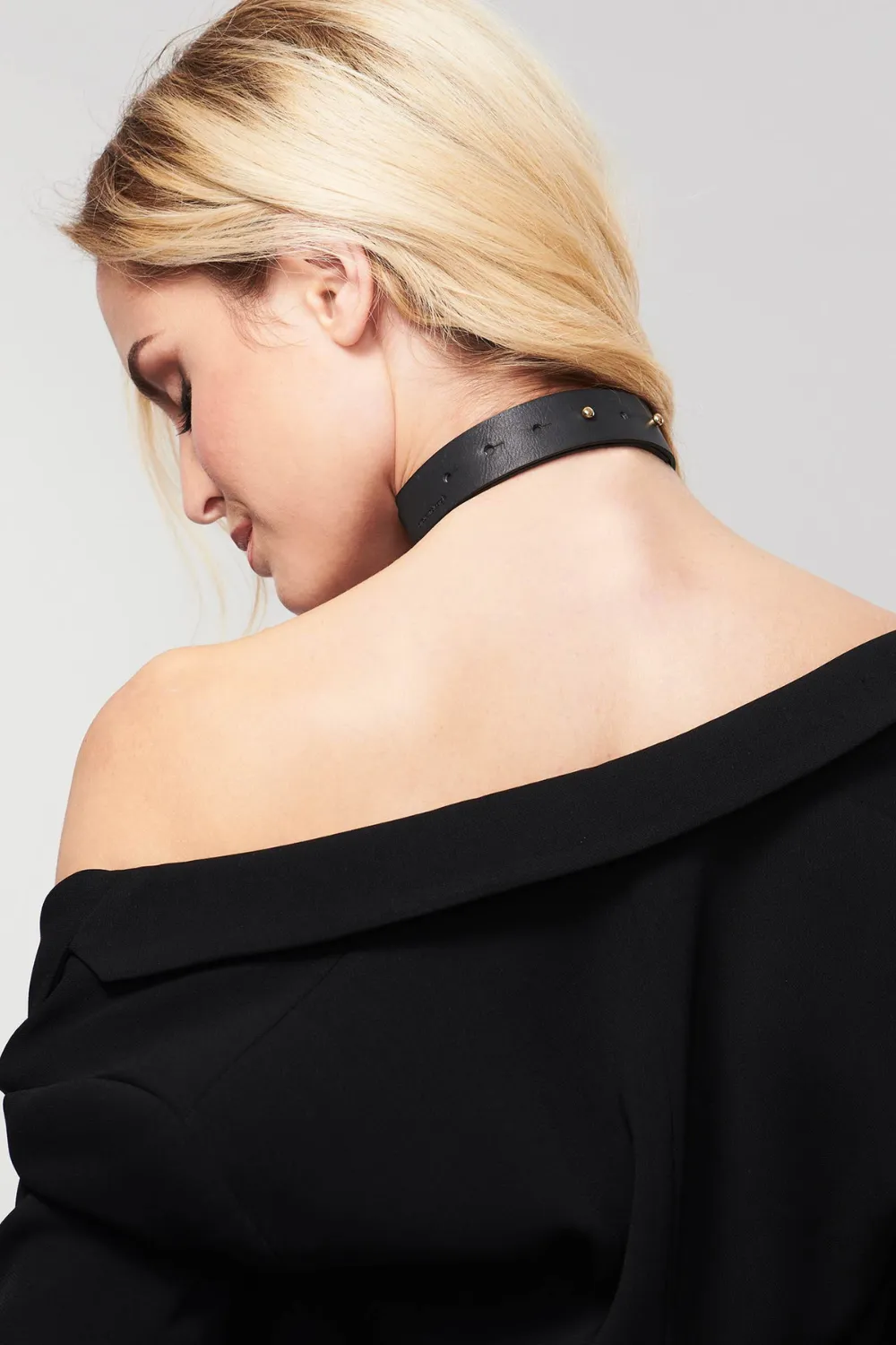 Maze Vegan Leather Wide Tassel Choker